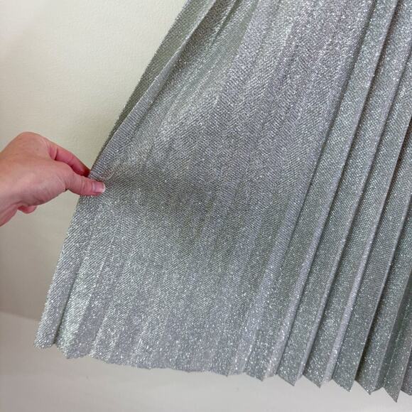 OnTwelfth Metallic Gold Pleated Midi Skirt Women's Size Small Elastic Waist - Picture 2 of 5